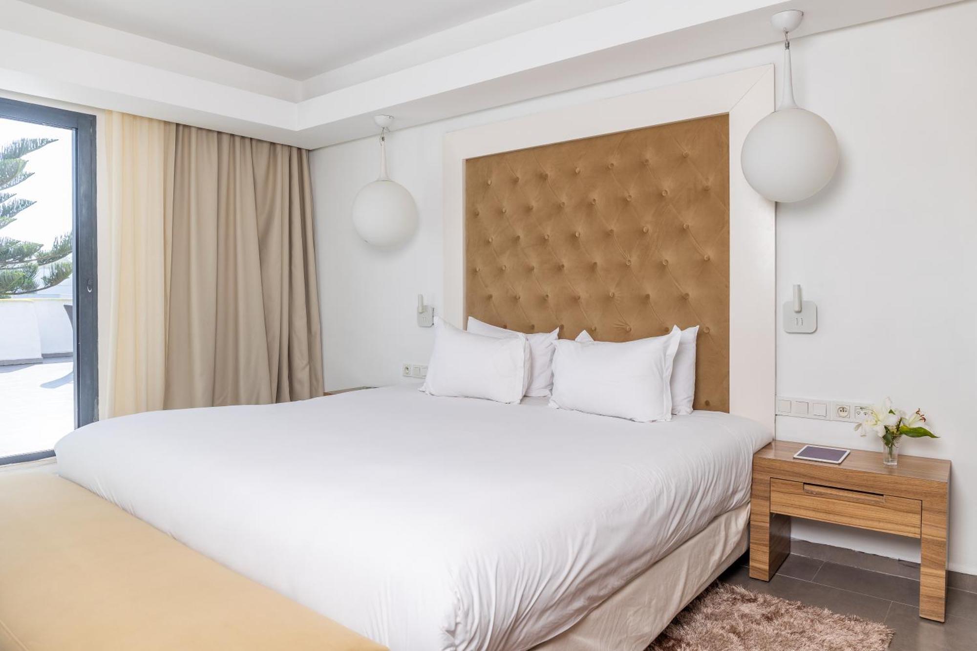 プルマン マガザン ロイヤル ゴルフ＆ スパ ホテル アル・ジャディーダ エクステリア 写真 A bedroom at the hotel