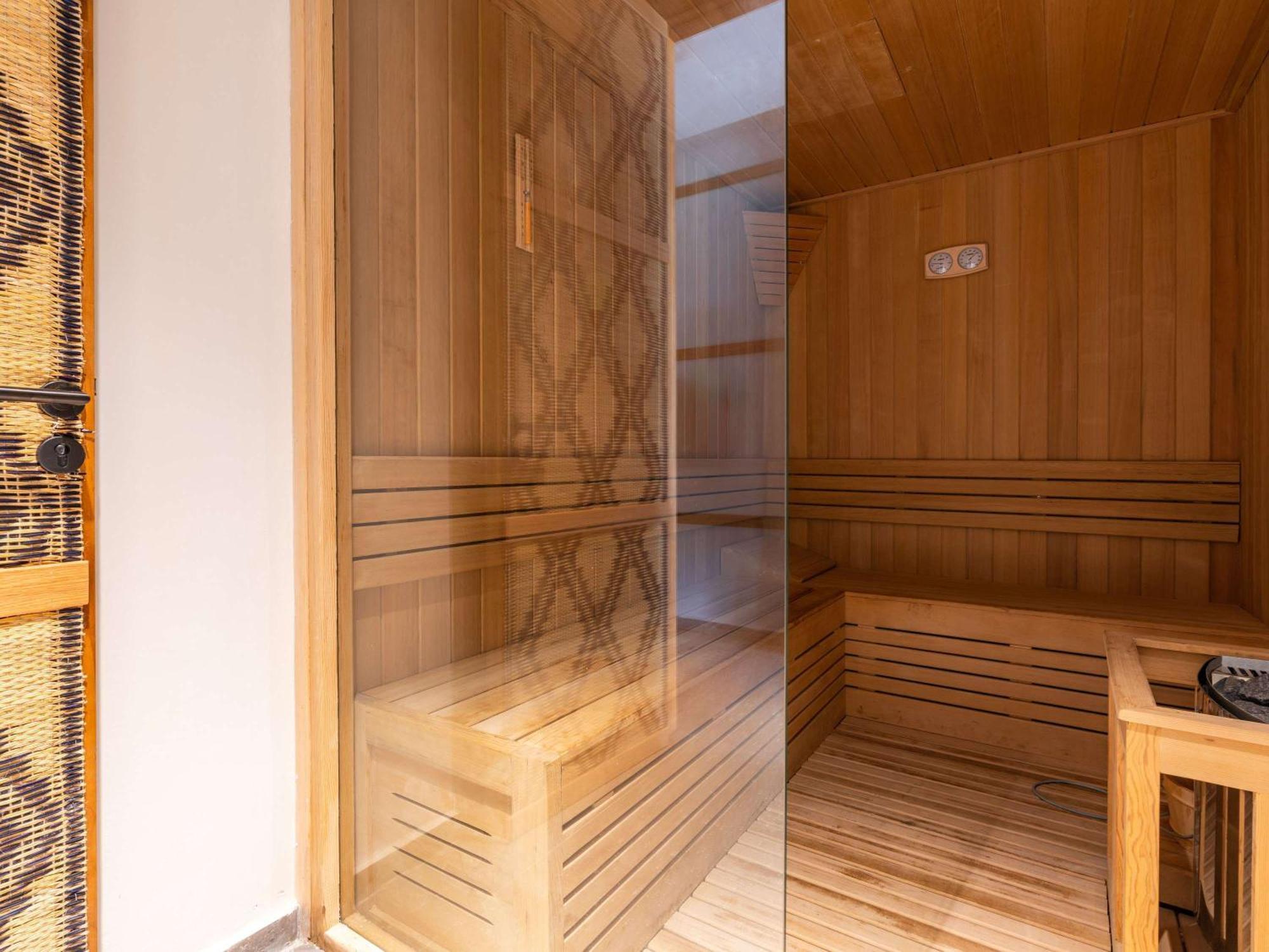 プルマン マガザン ロイヤル ゴルフ＆ スパ ホテル アル・ジャディーダ エクステリア 写真 A Finnish sauna